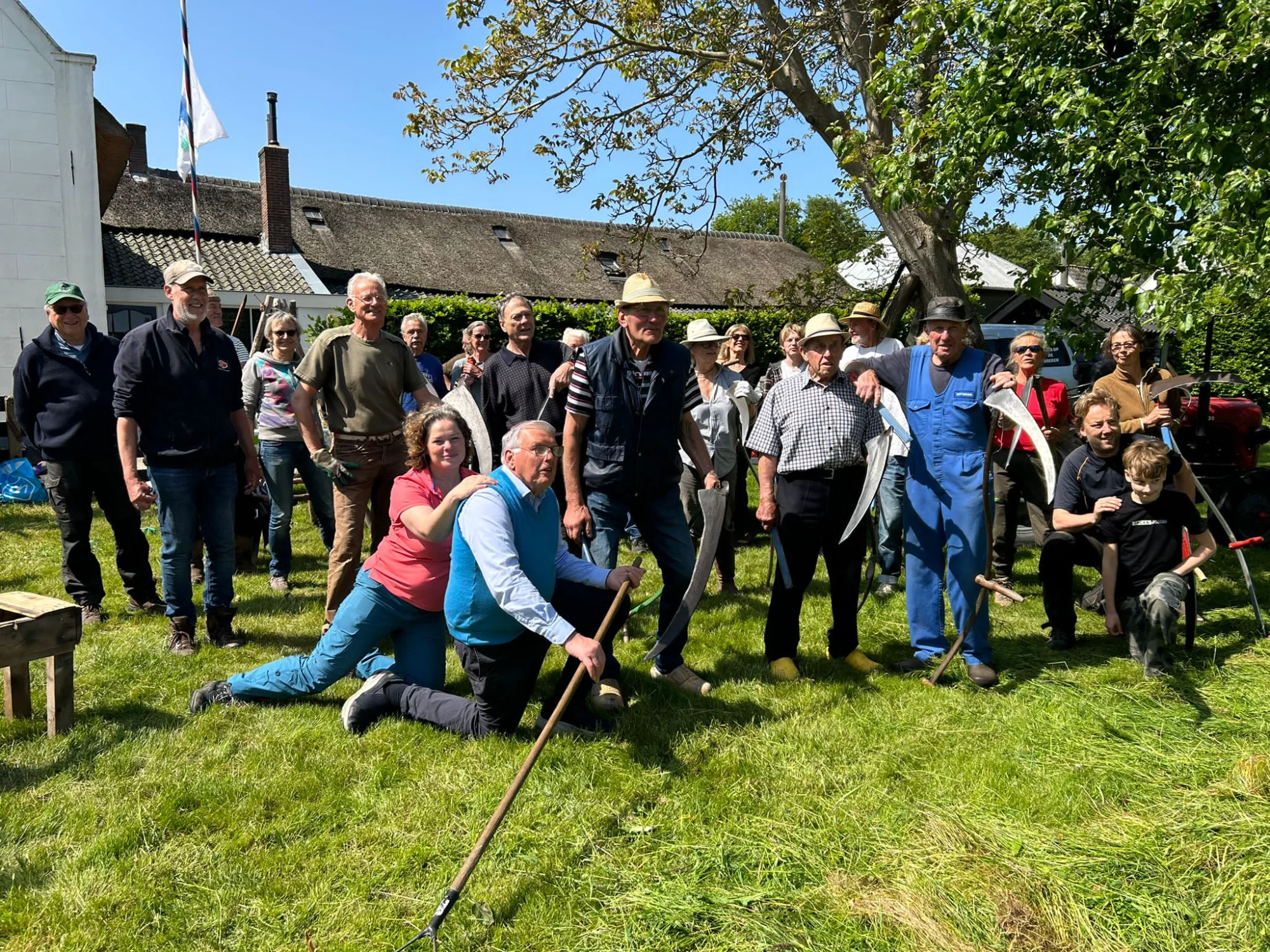 De Zeisbrigade van Natuurrijk Ankeveen